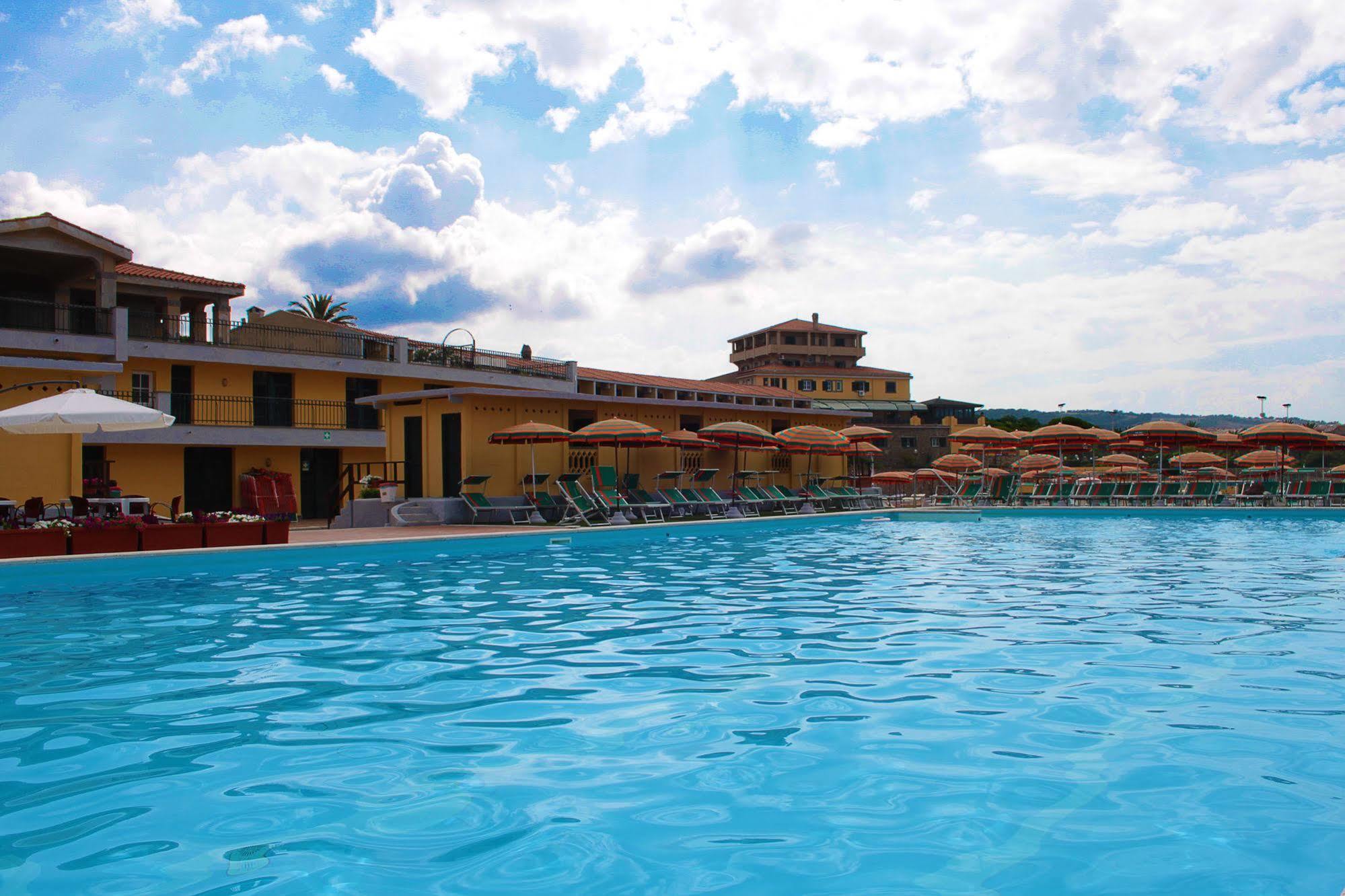 Sunbay Park Hotel Civitavecchia Luaran gambar